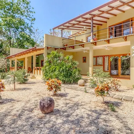 Casa Amorosa Villa